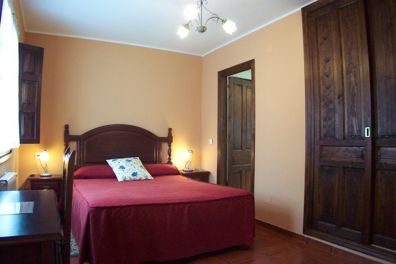 Hotel Los Angeles Arenas De Cabrales Ngoại thất bức ảnh