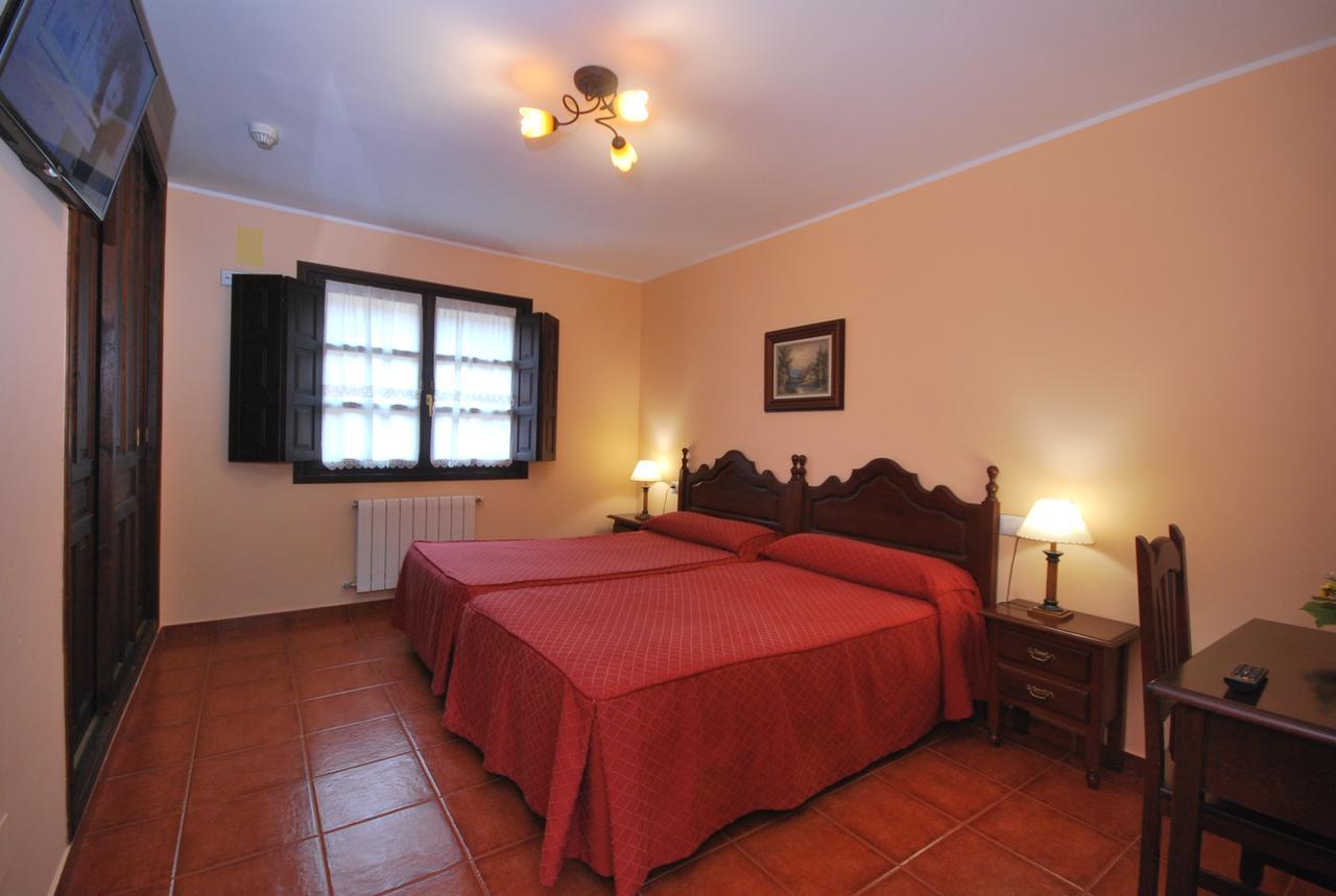 Hotel Los Angeles Arenas De Cabrales Ngoại thất bức ảnh
