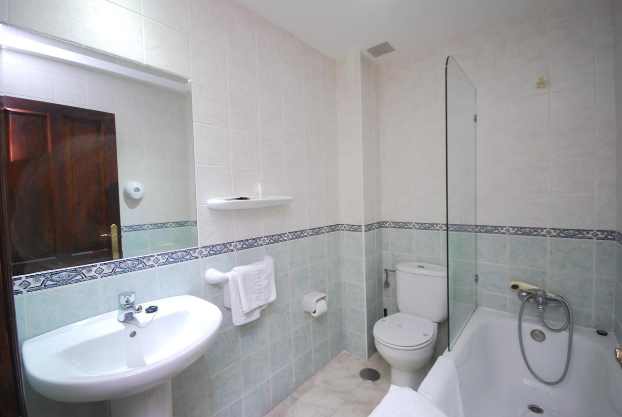 Hotel Los Angeles Arenas De Cabrales Ngoại thất bức ảnh